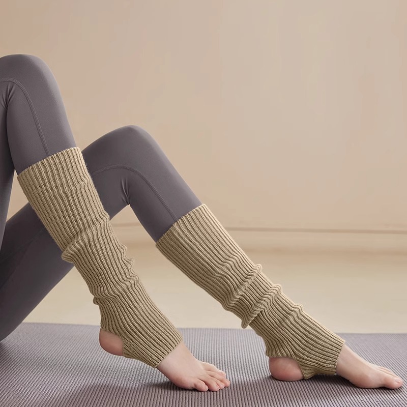 New Yoga Socks Non-Slip Grips  - Boot Sock Slouchy 리뷰 및 가격